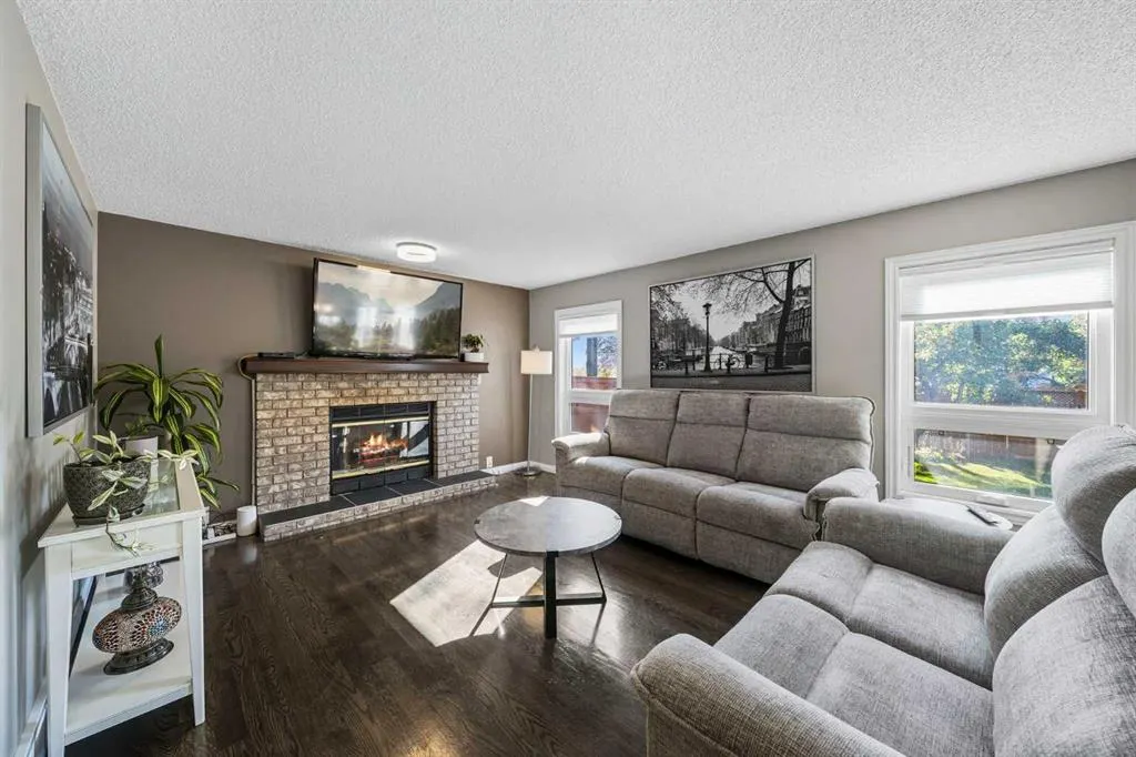 1375 Sunvista Way SE