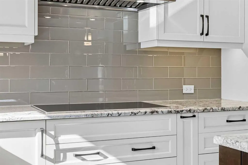 1375 Sunvista Way SE