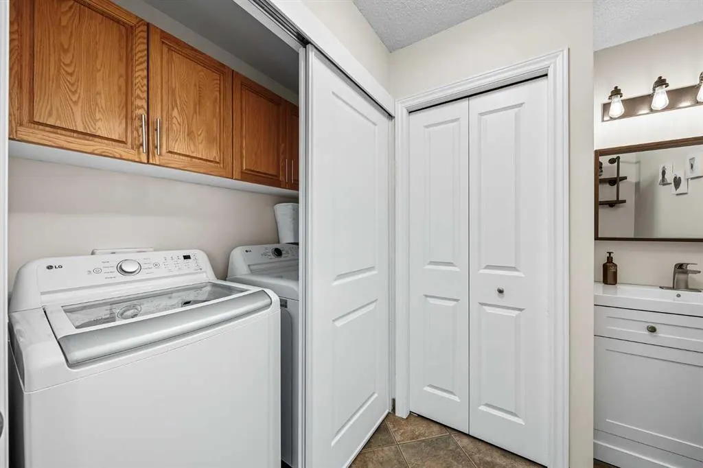 1375 Sunvista Way SE