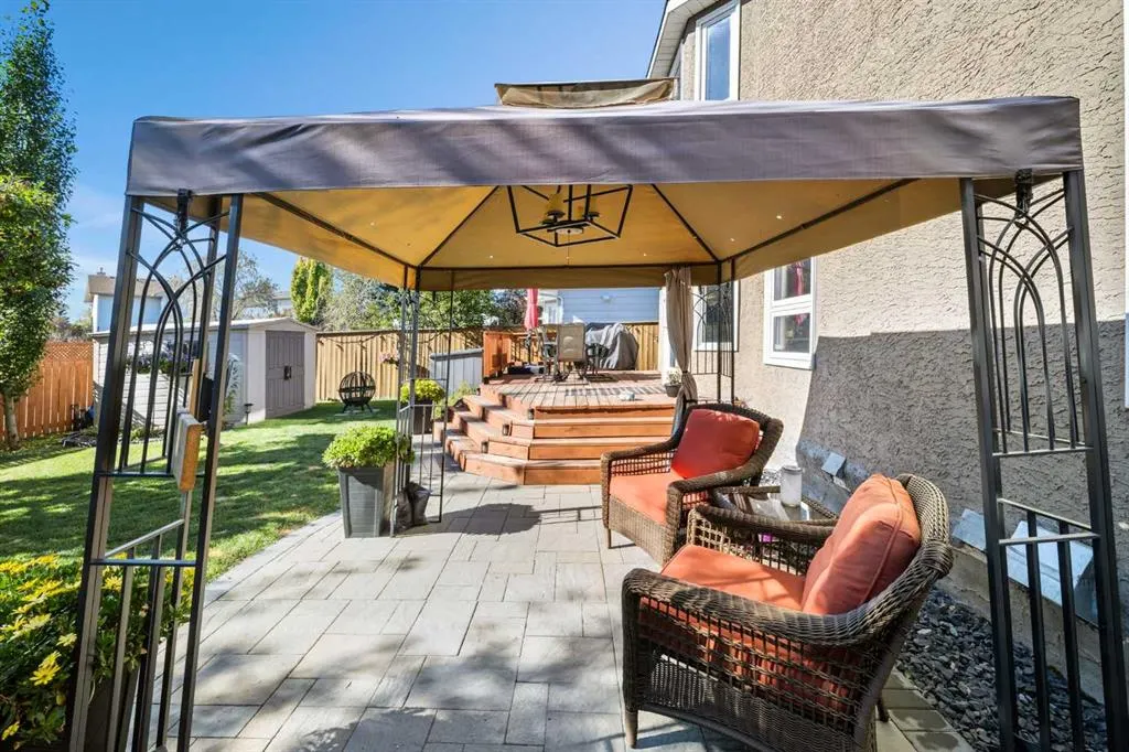 1375 Sunvista Way SE