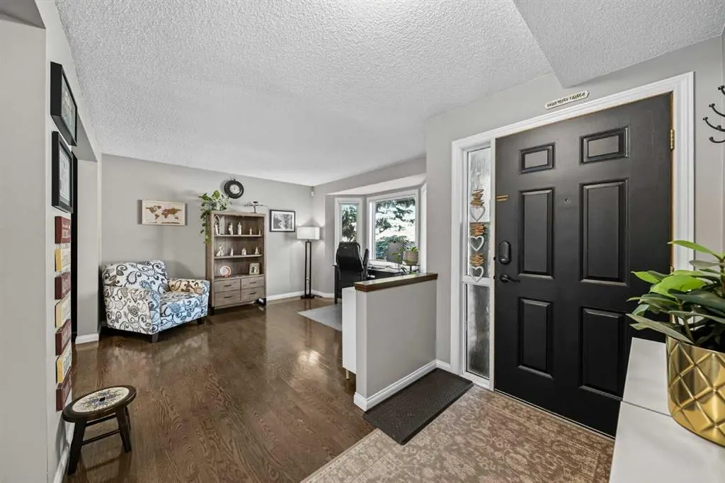 1375 Sunvista Way SE