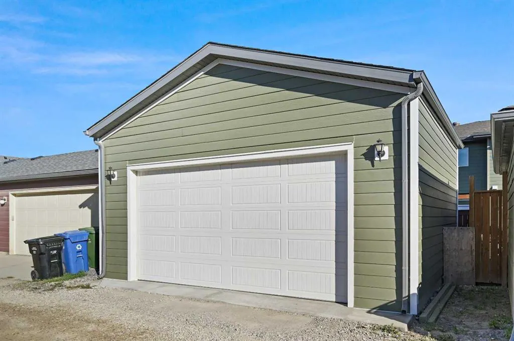 798 Walden Drive SE