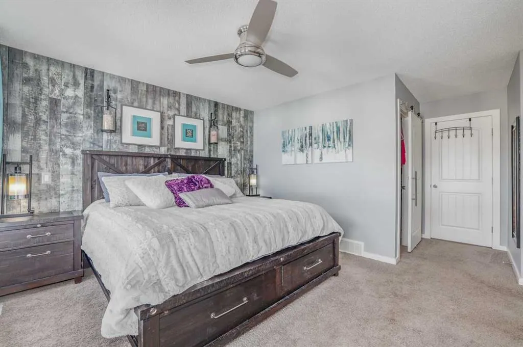 283 Mahogany Heights SE