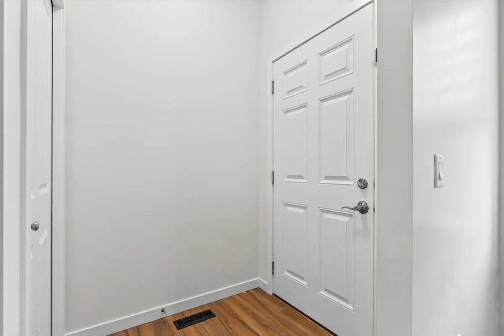 1303 New Brighton Park SE