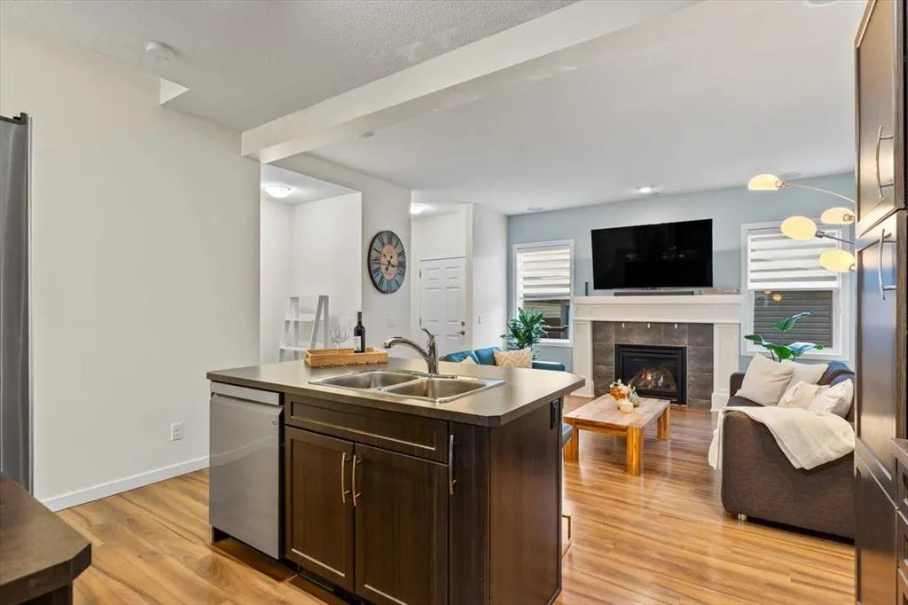 1303 New Brighton Park SE