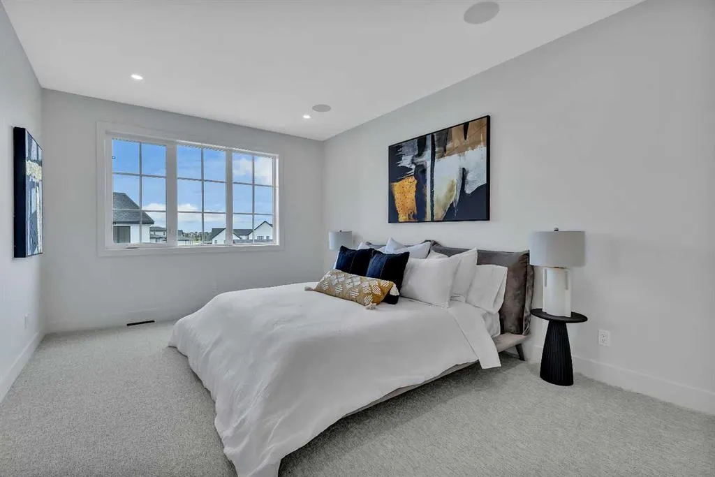 352 Normandy Drive SW