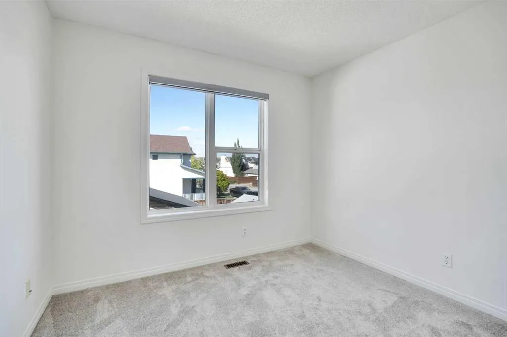 201 Copperstone Terrace SE