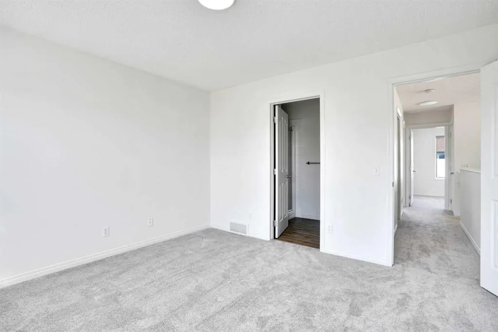 201 Copperstone Terrace SE