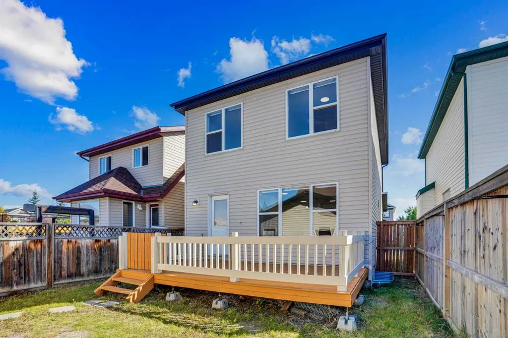 201 Copperstone Terrace SE