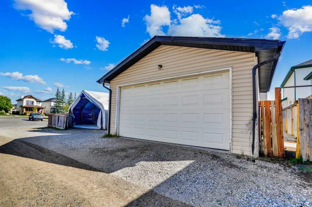 201 Copperstone Terrace SE