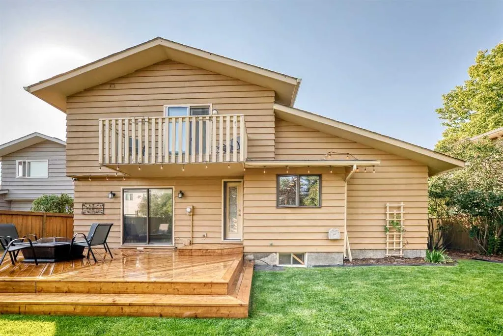 28 Woodfield Court SW
