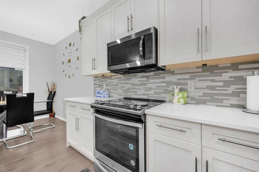 84 Nolanhurst Heights NW