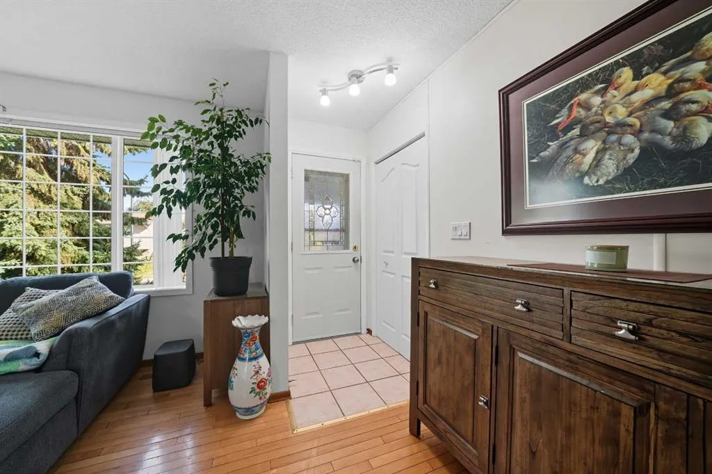 23 McKinnon Crescent