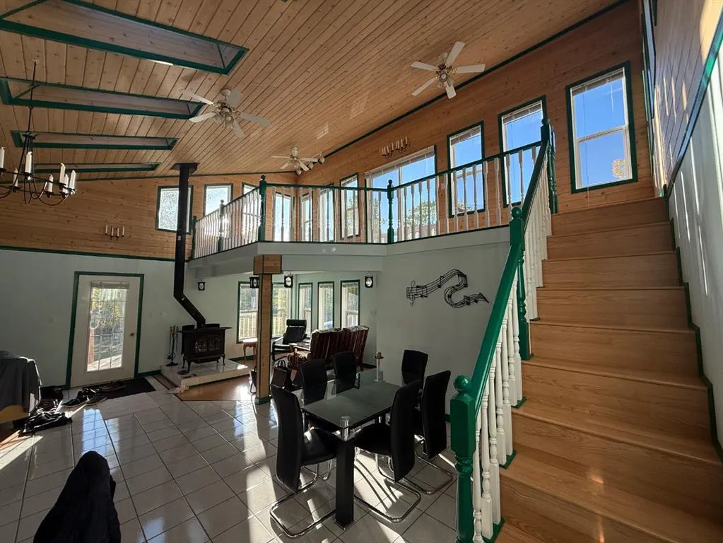 72598 Range Road 195