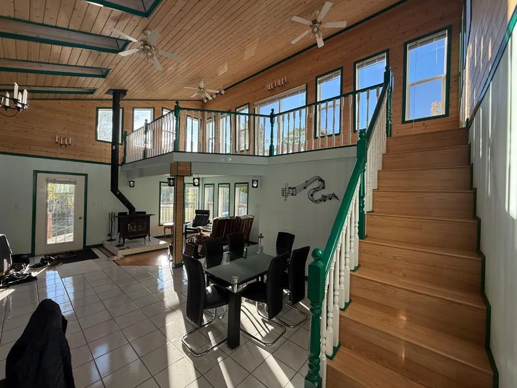 72598 Range Road 195