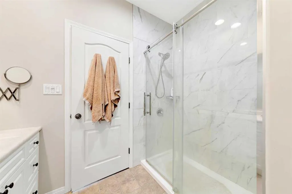 10077 TWP RD 520