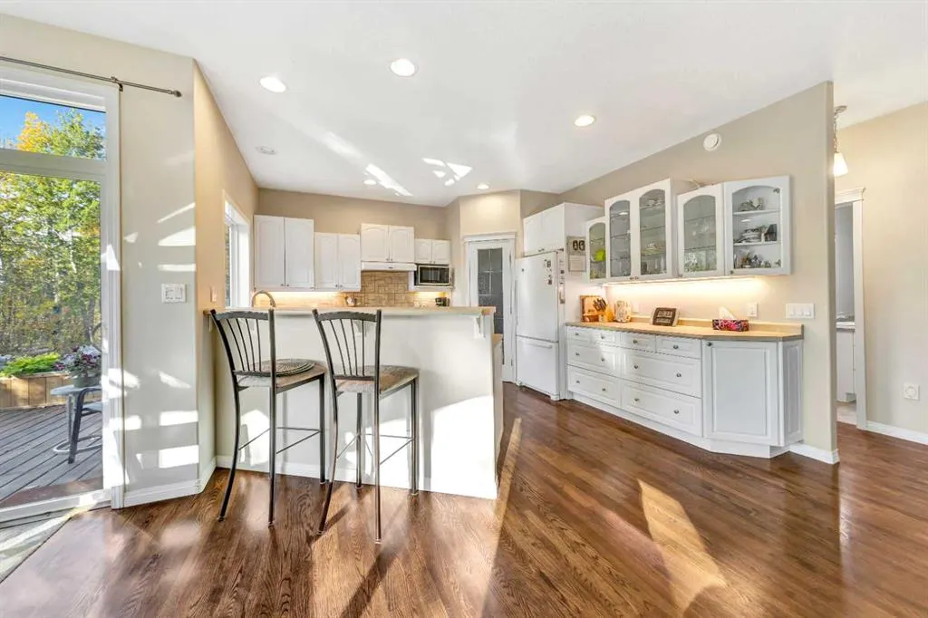 10077 TWP RD 520
