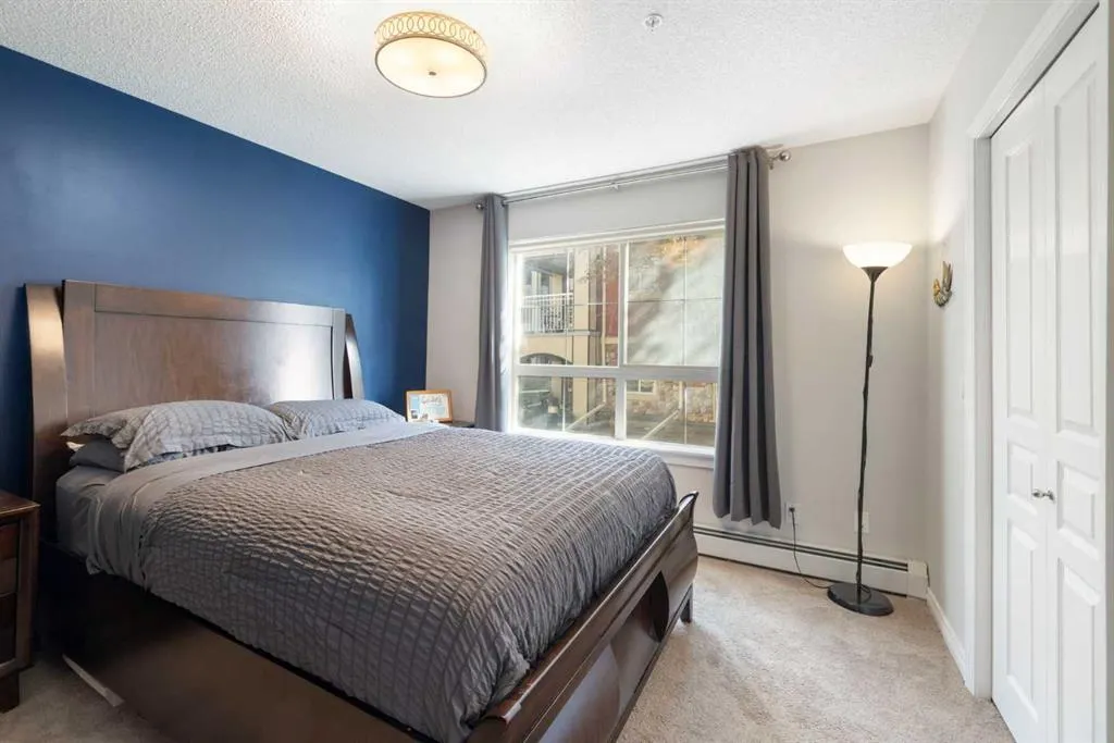 22 Richard Place SW, #141