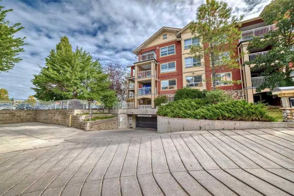22 Richard Place SW, #141