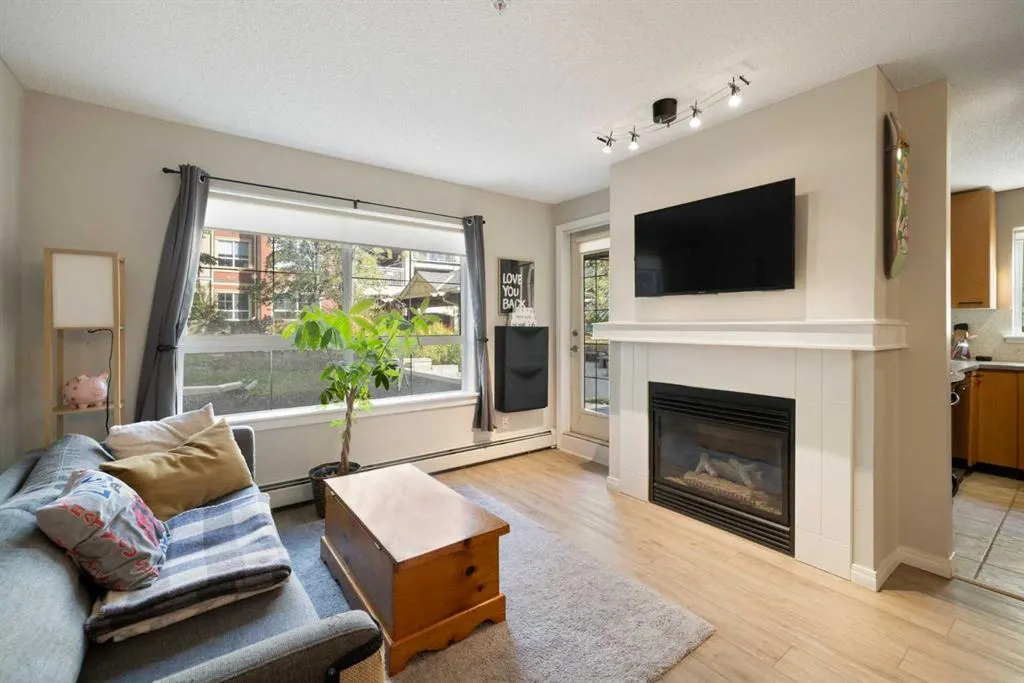22 Richard Place SW, #141