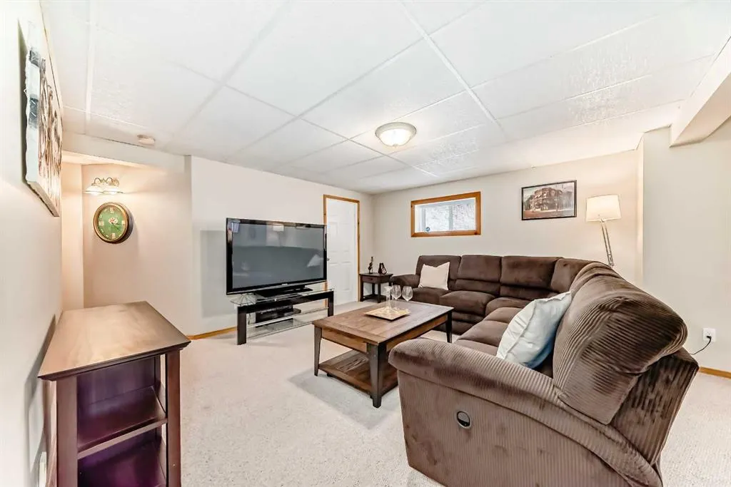 209 Patterson Hill SW