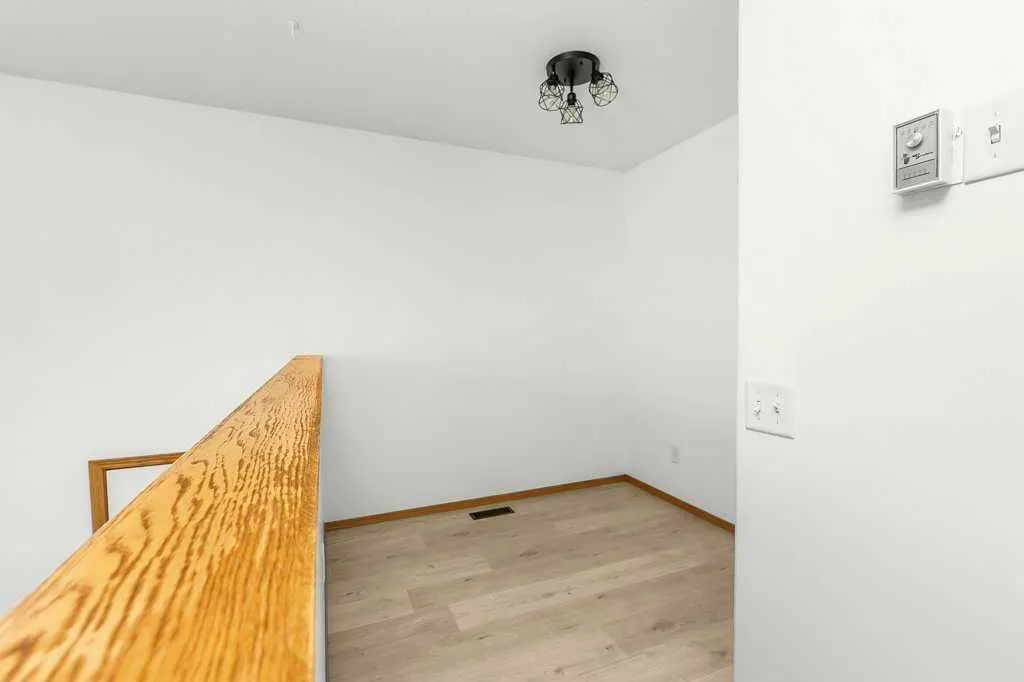 6220 Orr Drive, #112
