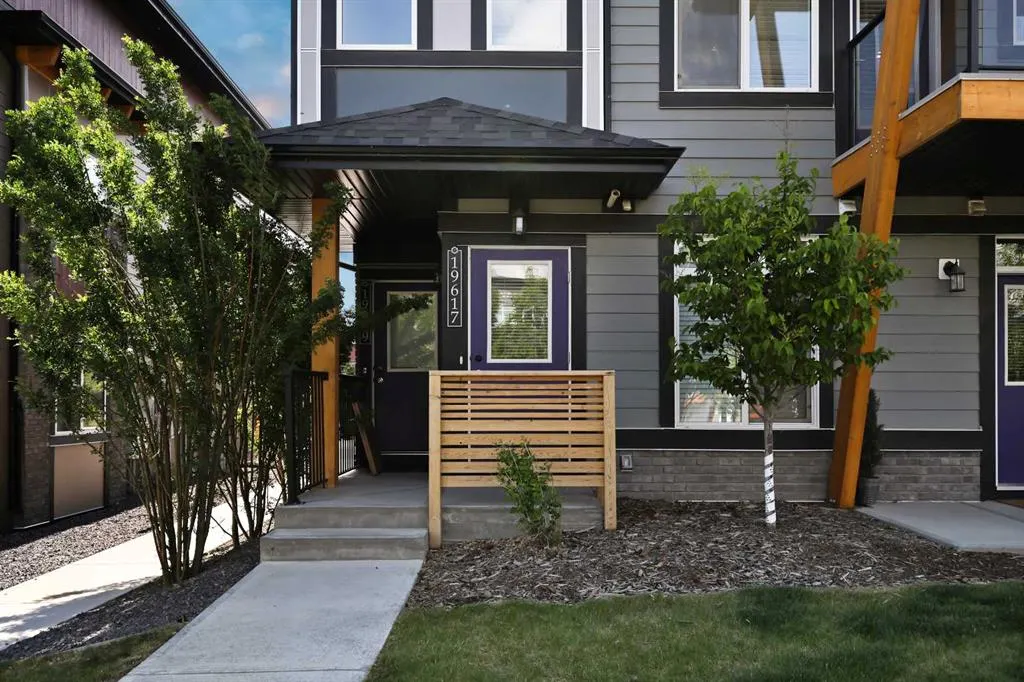 19617 45 Street SE