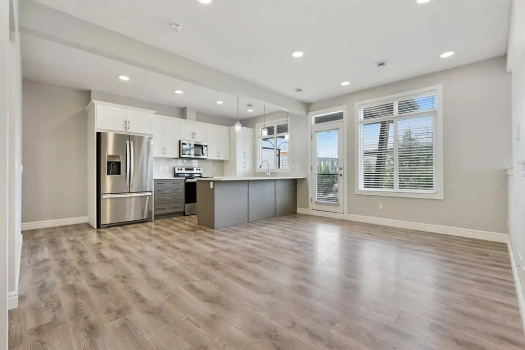 19617 45 Street SE