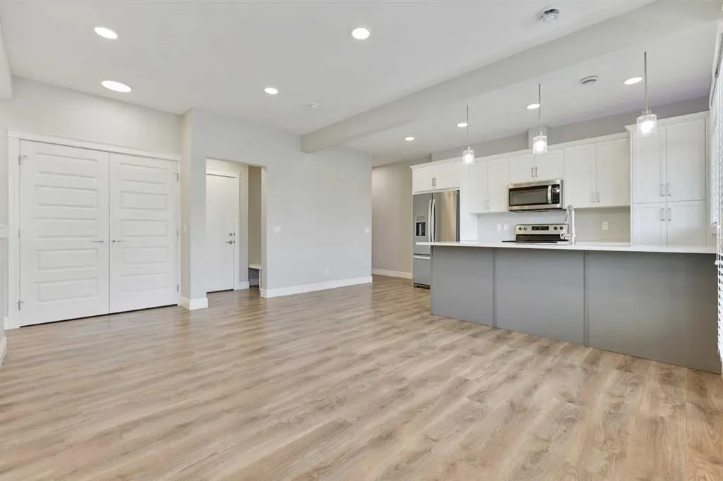 19617 45 Street SE