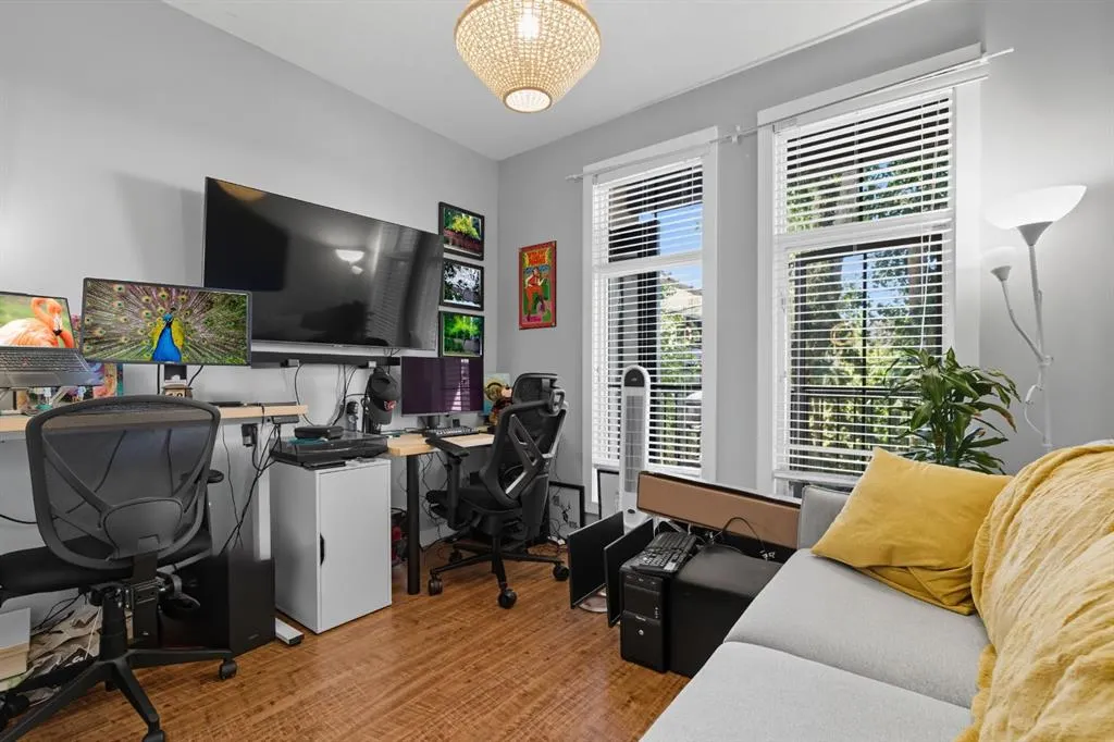 2307 14 Street SW, #207