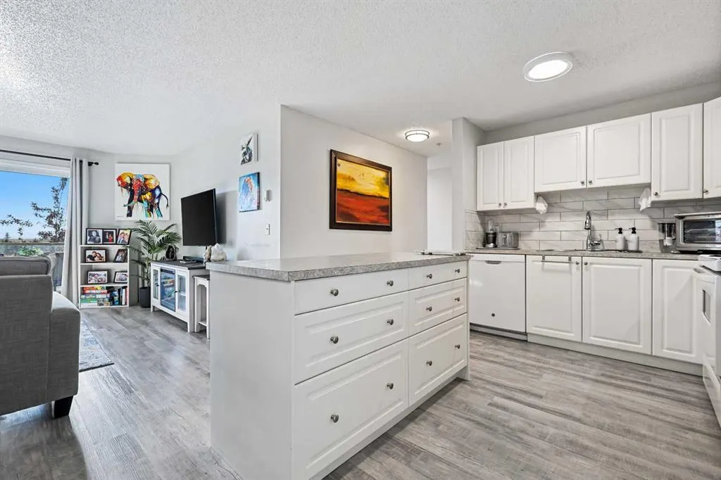 6000 Somervale Court SW, #308