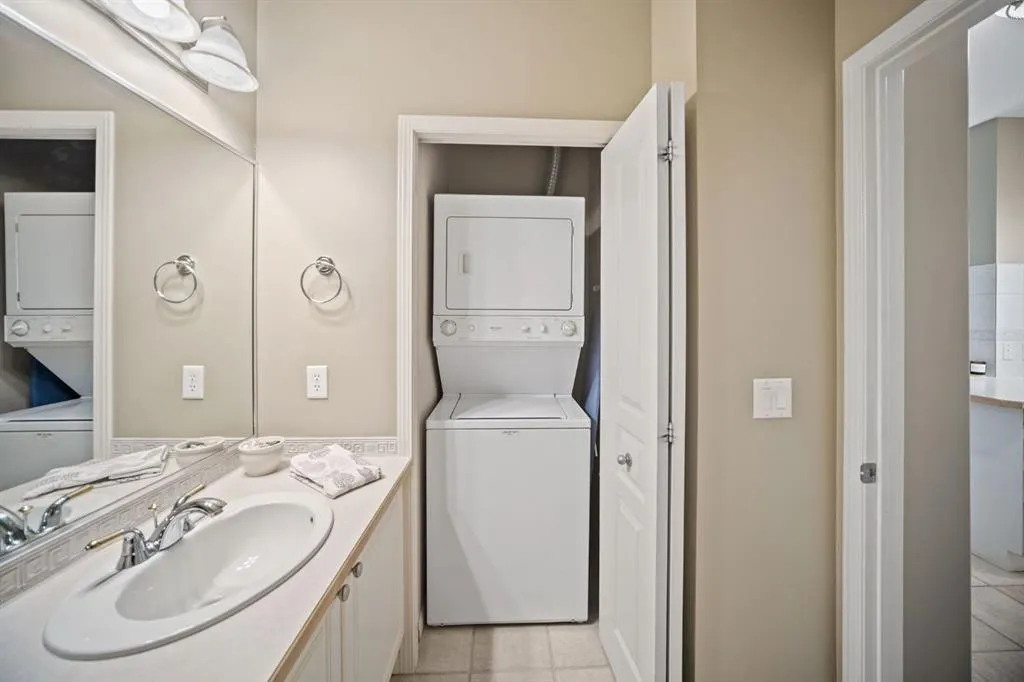 3213 Lake Fraser Court SE, ##