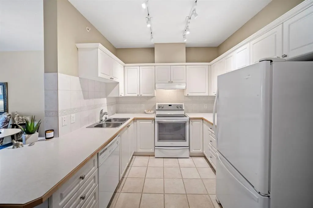 3213 Lake Fraser Court SE, ##