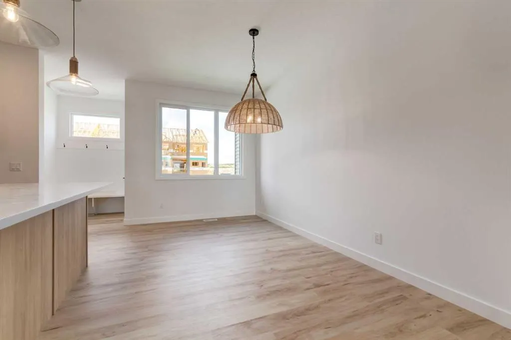 257 Cobblestone Gate