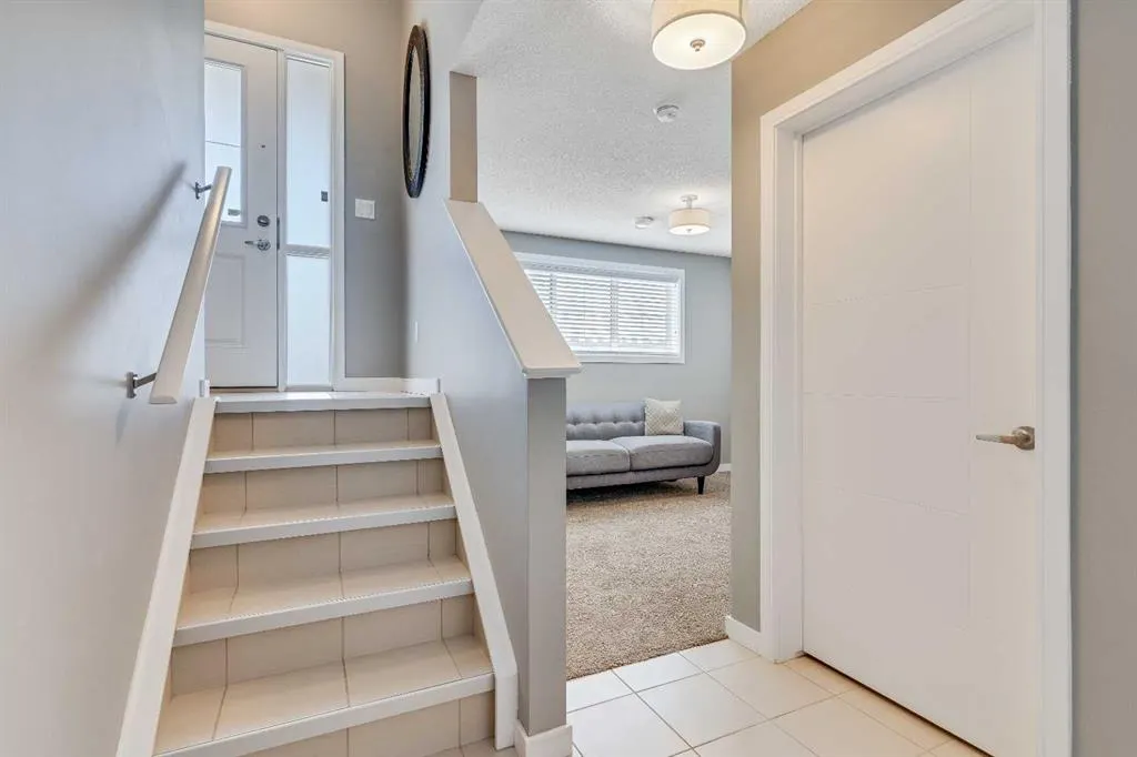 297 Mahogany Boulevard SE