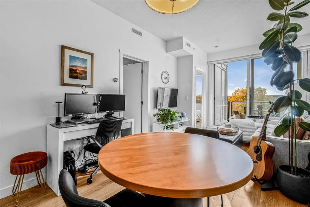 301 10 Street NW, #607