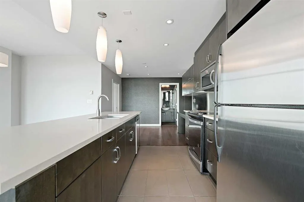 530 12 Avenue SW, #1401