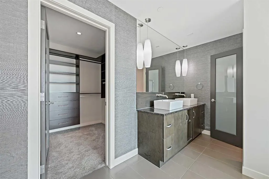 530 12 Avenue SW, #1401