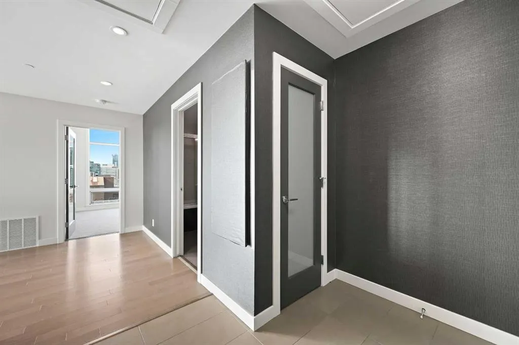 530 12 Avenue SW, #1401