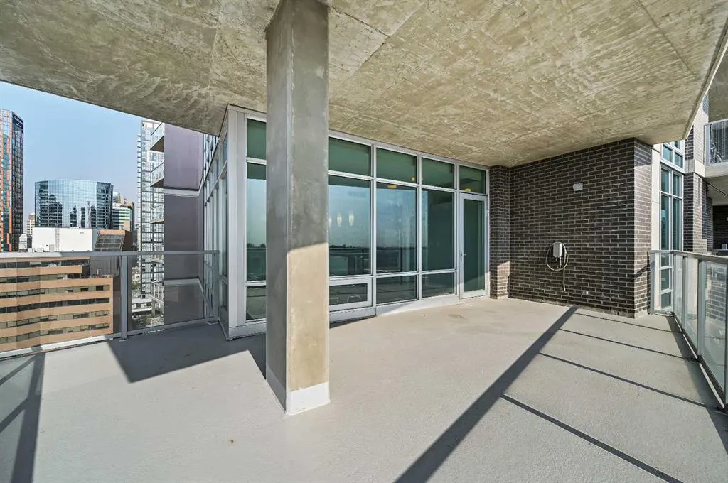 530 12 Avenue SW, #1401