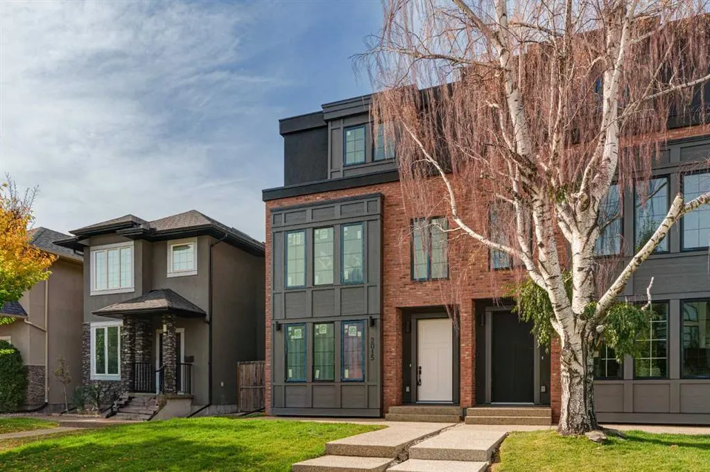 2015 34 Street SW