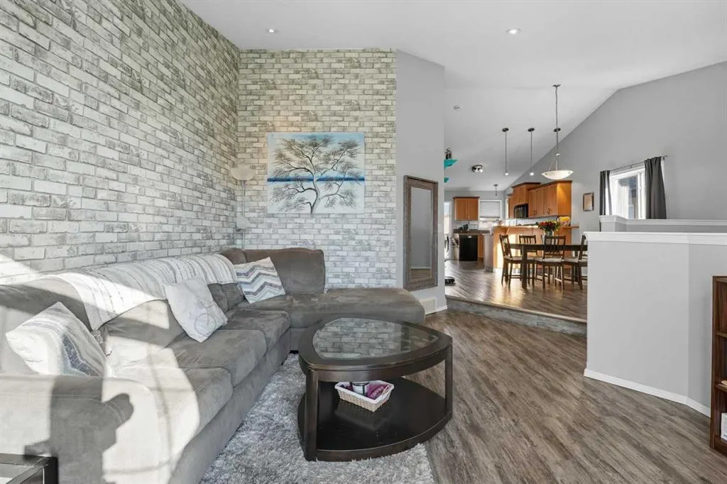 59 Inkster Close