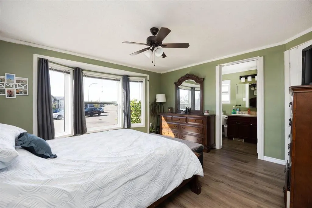 136 Sumac Crescent