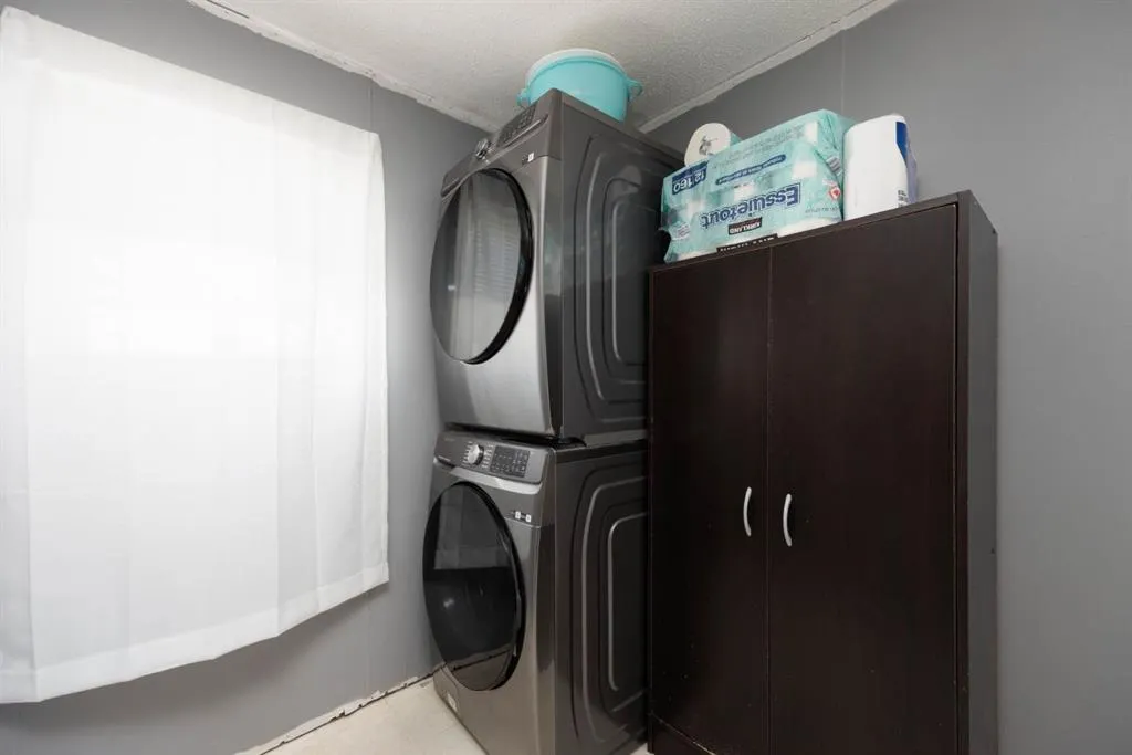 136 Sumac Crescent