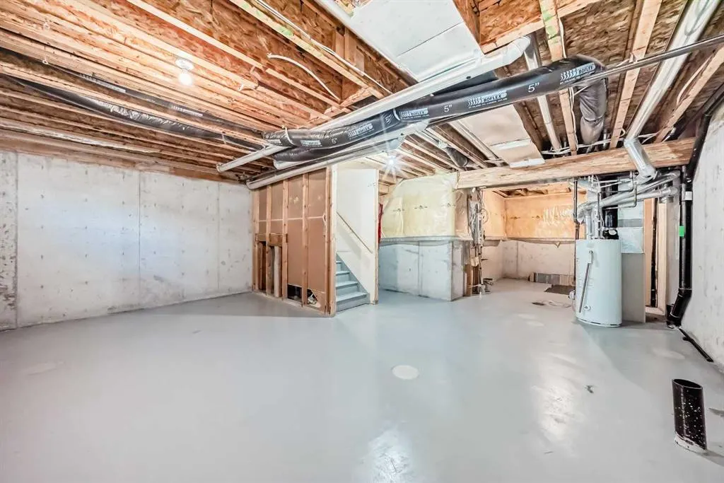 92 simcoe Place SW