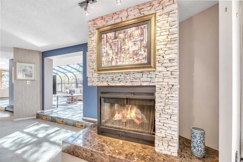 300 Meredith Road NE, #610