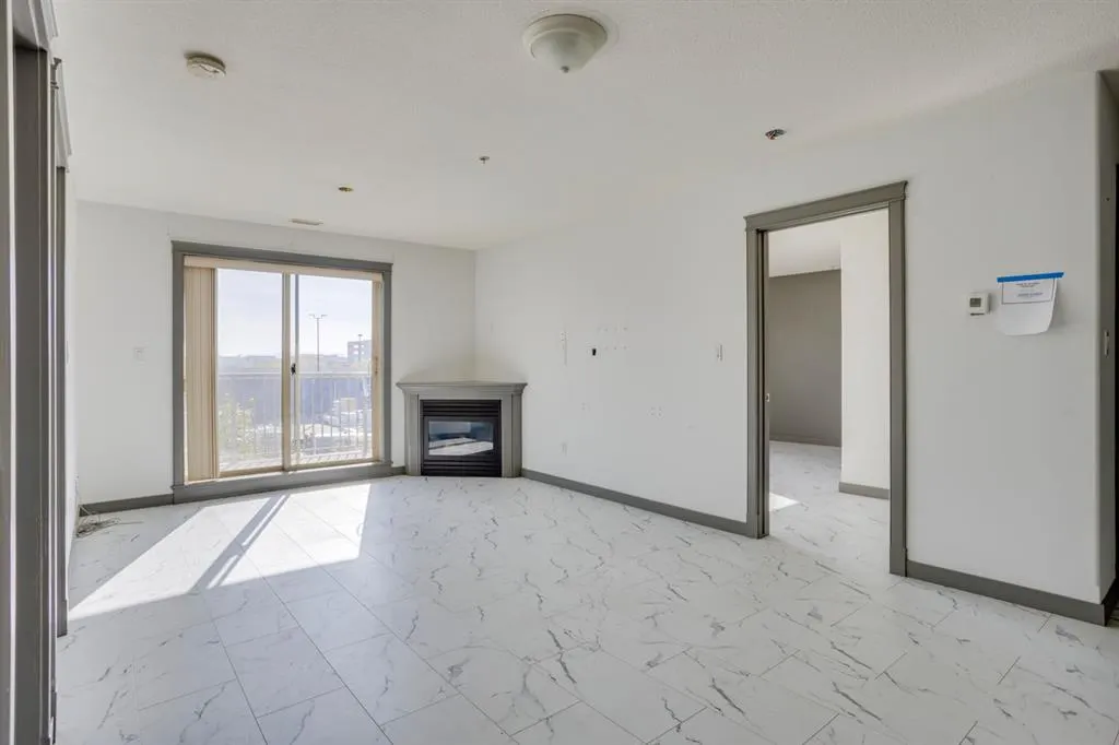 8535 Clearwater Court, #206