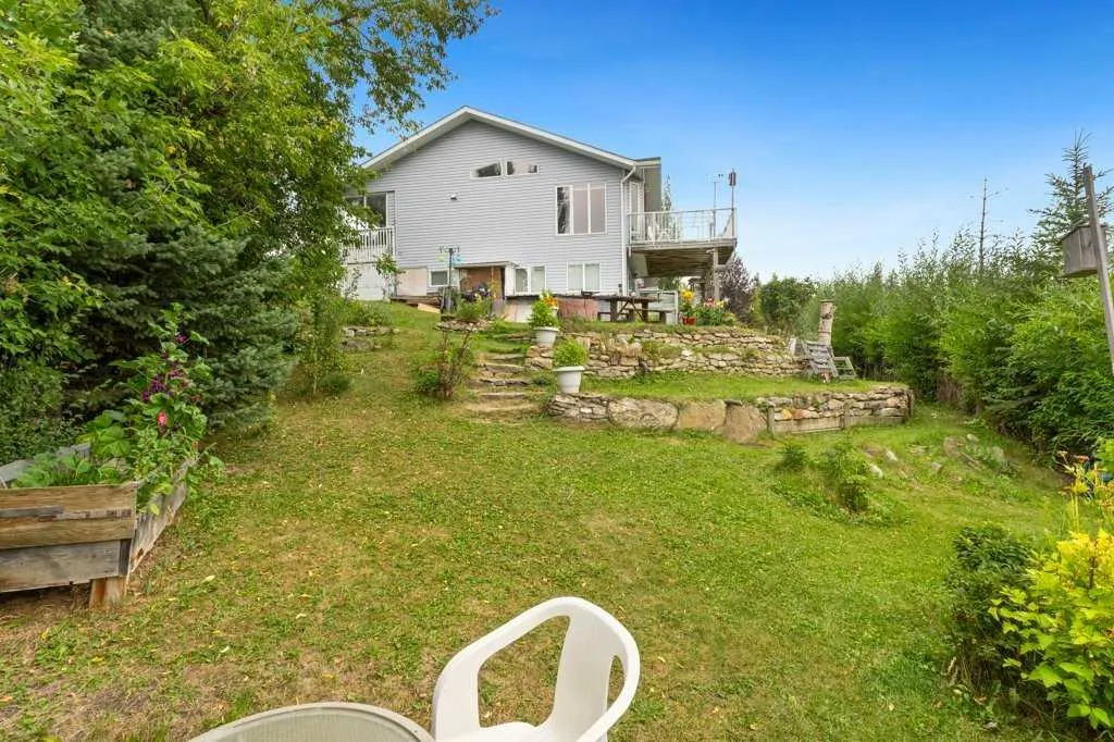 114 Cremona Heights