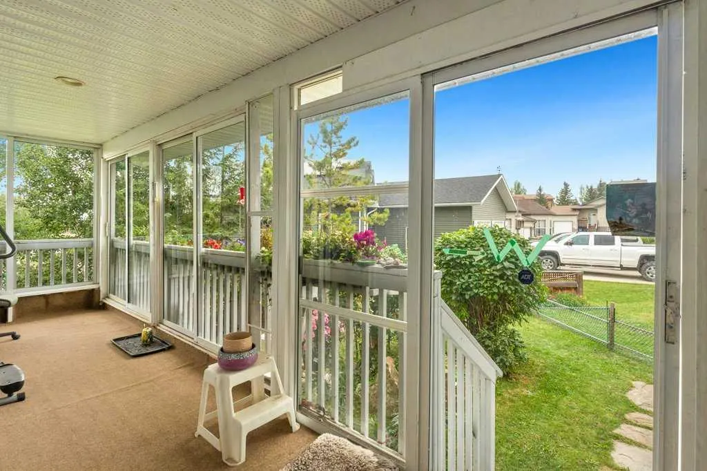 114 Cremona Heights