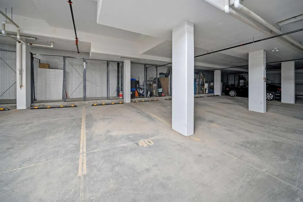 205 Spring Creek Common SW, #403